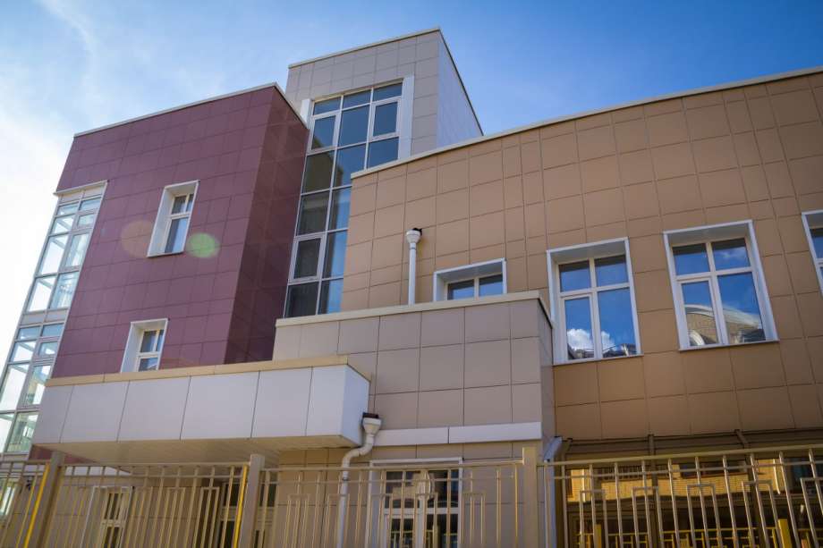 Школа в Митино